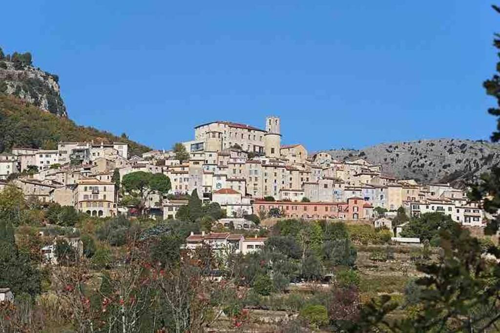 Studio Calme Et Agreable Avec Acces Jardin Partage Le Bar-sur-Loup Εξωτερικό φωτογραφία