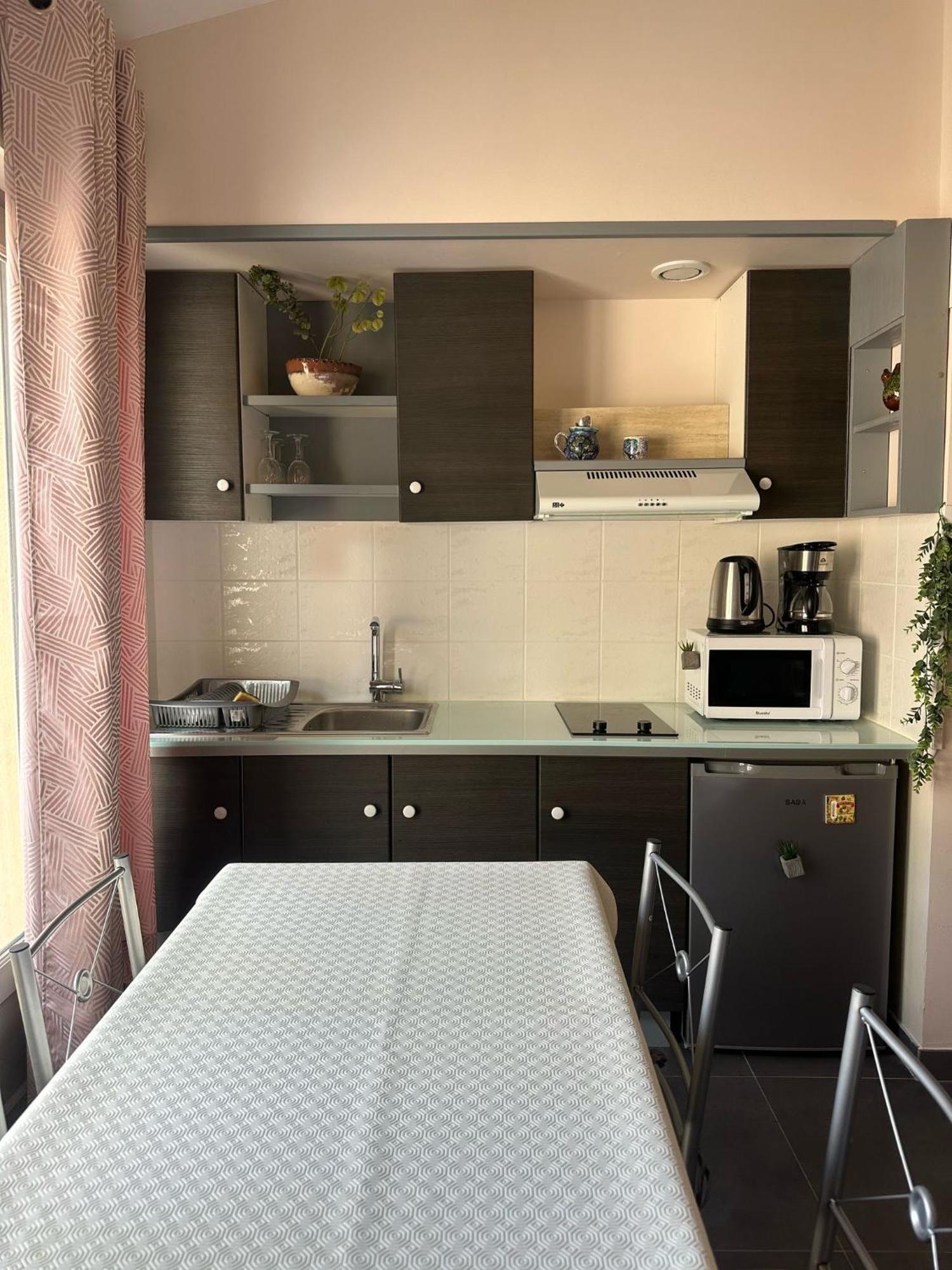 Studio Calme Et Agreable Avec Acces Jardin Partage Le Bar-sur-Loup Εξωτερικό φωτογραφία