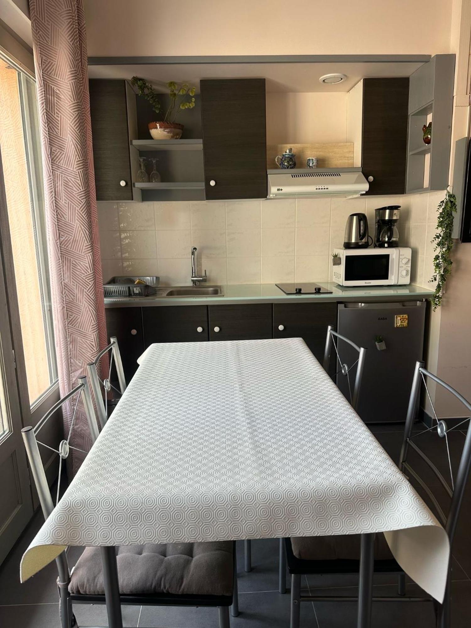 Studio Calme Et Agreable Avec Acces Jardin Partage Le Bar-sur-Loup Εξωτερικό φωτογραφία