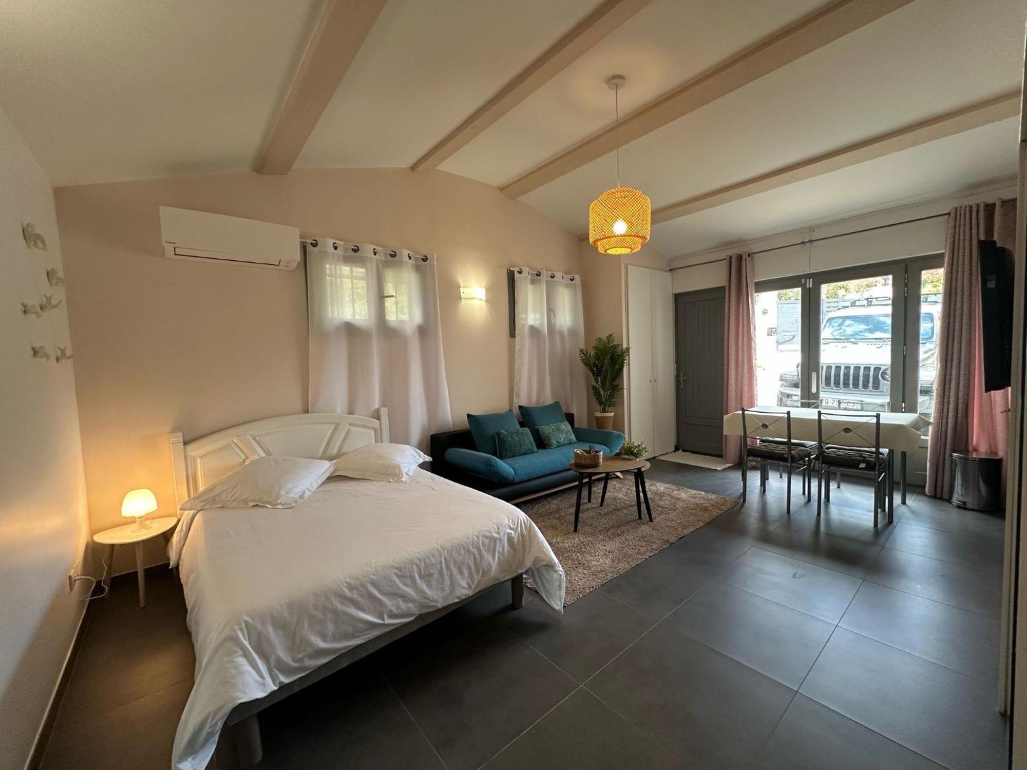 Studio Calme Et Agreable Avec Acces Jardin Partage Le Bar-sur-Loup Εξωτερικό φωτογραφία